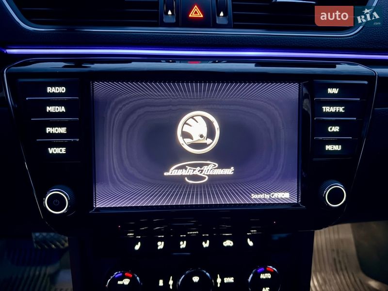 Лифтбек Skoda Superb 2015 в Ивано-Франковске