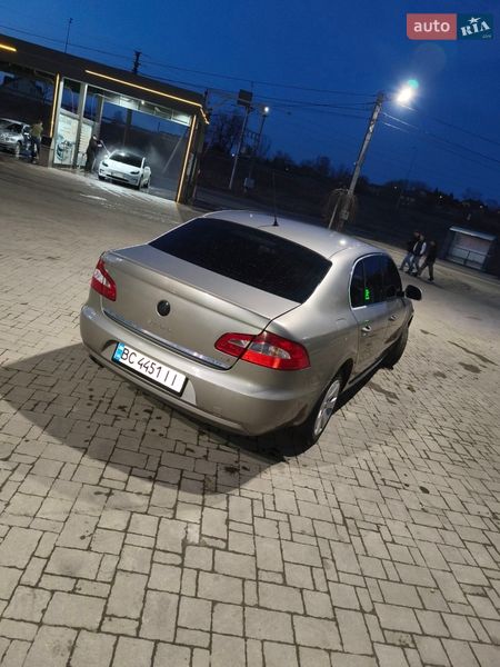 Ліфтбек Skoda Superb 2008 в Львові