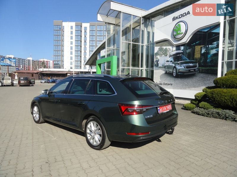 Універсал Skoda Superb 2020 в Луцьку