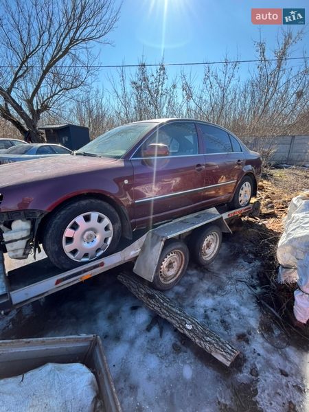 Лифтбек Skoda Superb 2003 в Гнивани