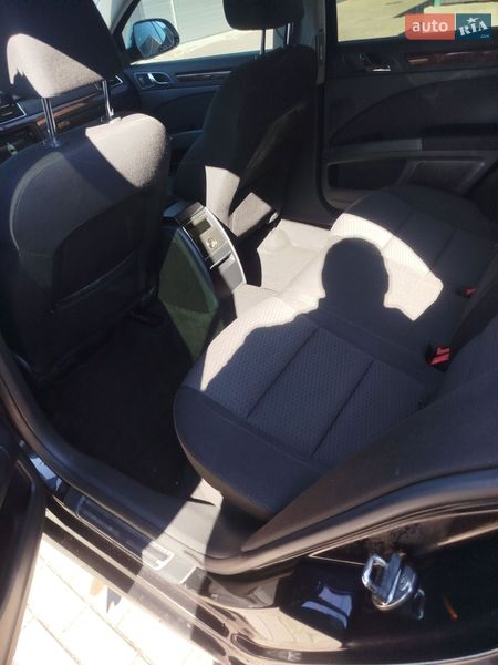 Лифтбек Skoda Superb 2012 в Ичне