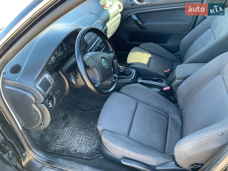 Ліфтбек Skoda Superb 2006 в Богуславі