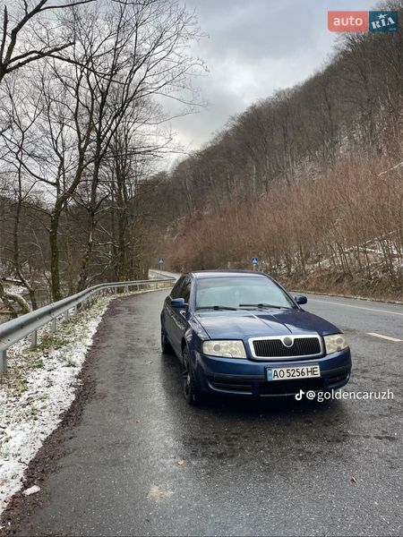 Лифтбек Skoda Superb 2004 в Мукачево