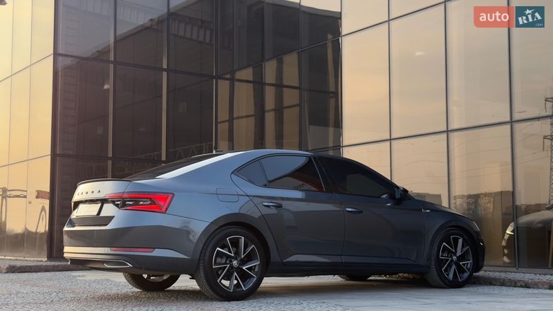Лифтбек Skoda Superb 2022 в Мукачево