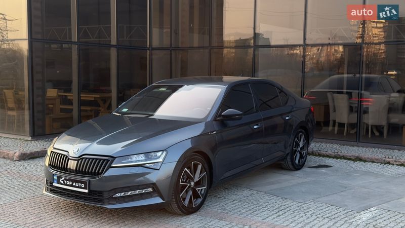 Лифтбек Skoda Superb 2022 в Мукачево