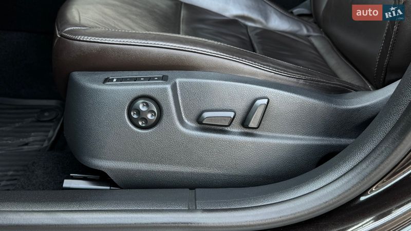 Універсал Skoda Superb 2013 в Мукачевому