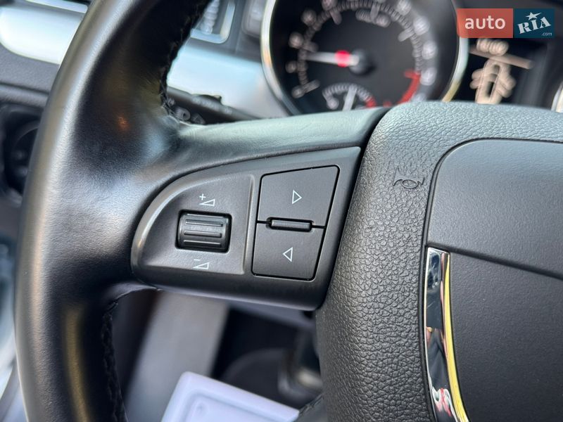 Универсал Skoda Superb 2012 в Дрогобыче