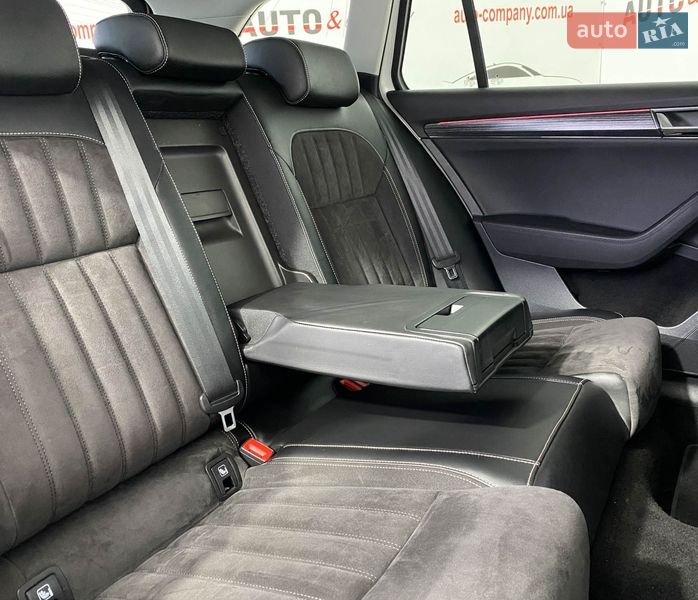 Универсал Skoda Superb 2020 в Львове