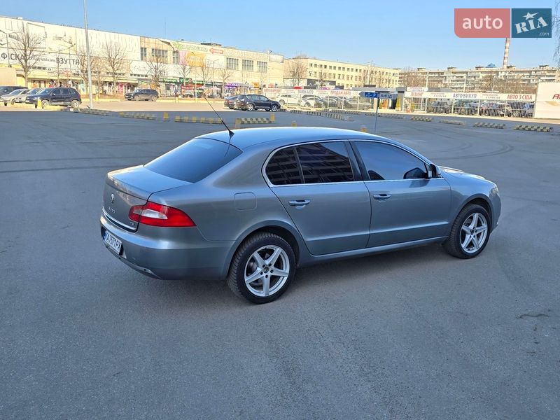 Лифтбек Skoda Superb 2008 в Киеве