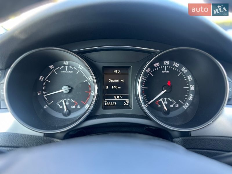 Универсал Skoda Superb 2010 в Луцке