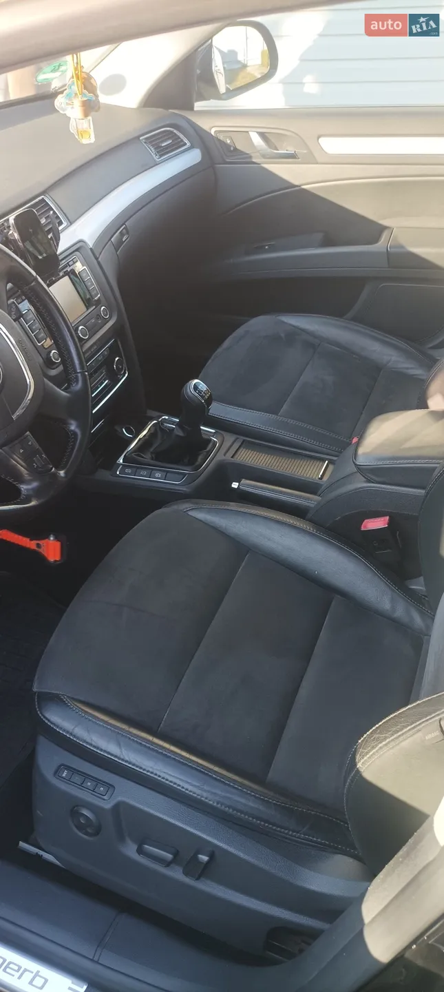 2012 Skoda Superb - мініатюра 5