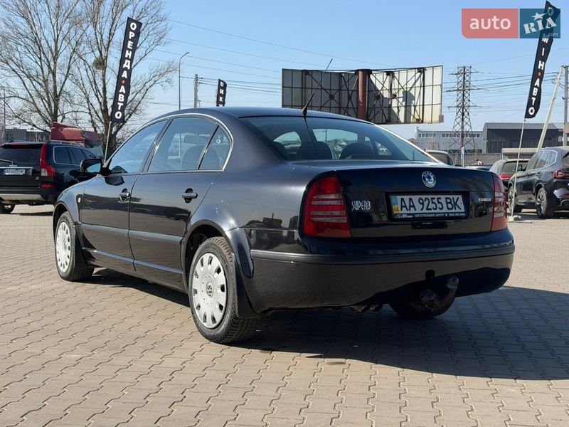 Лифтбек Skoda Superb 2006 в Киеве