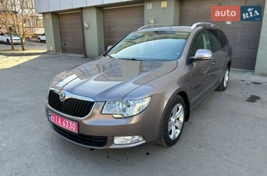 Універсал Skoda Superb 2013 в Рівному