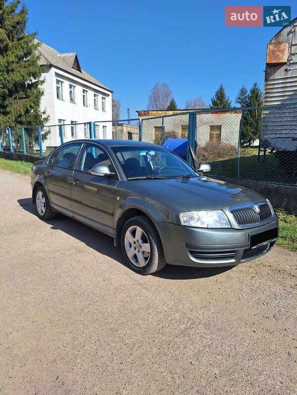 Skoda Superb 2007