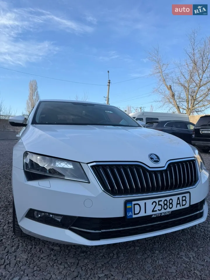 2016 Skoda Superb - мініатюра 39