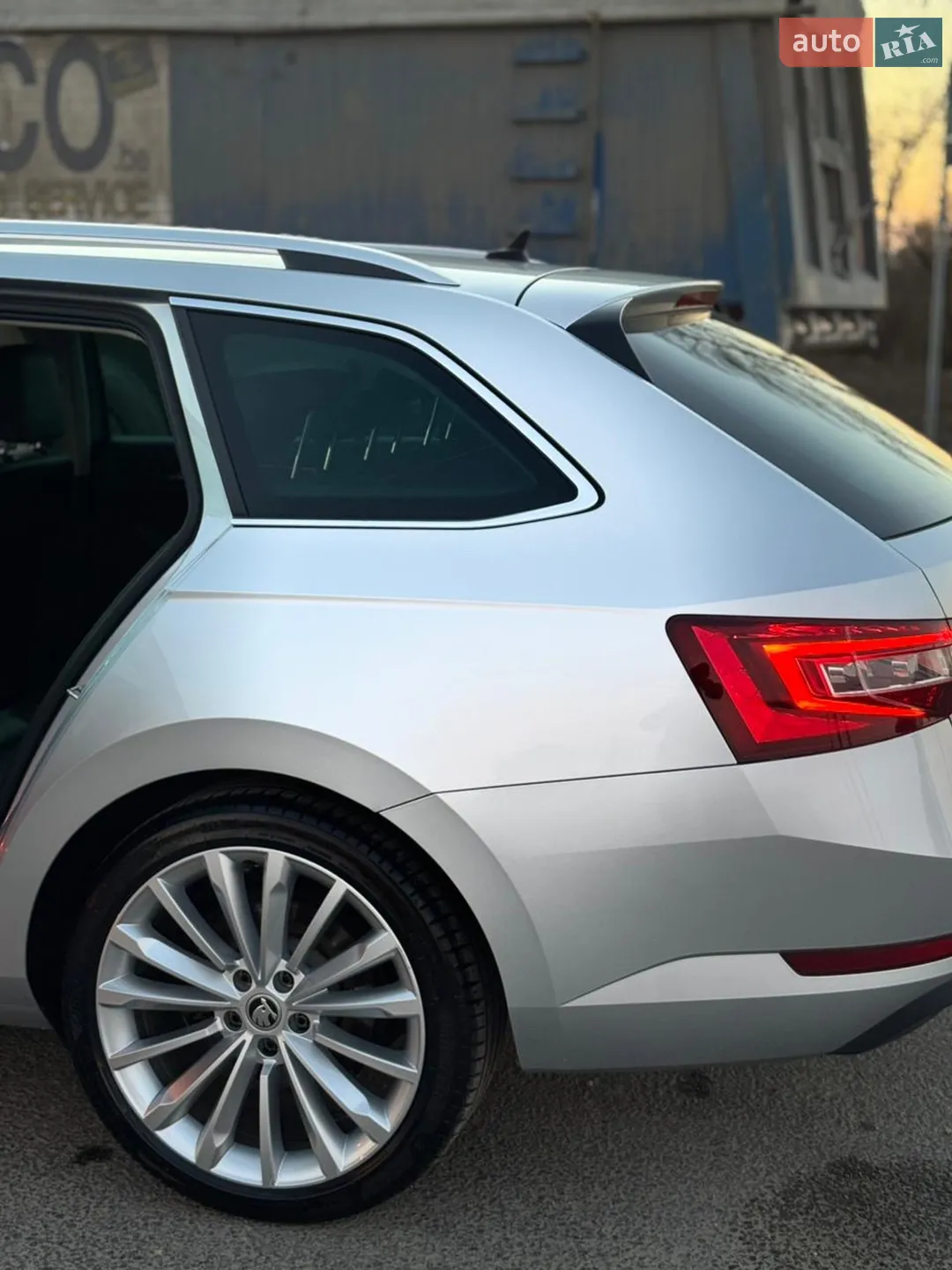 2019 Skoda Superb - мініатюра 12