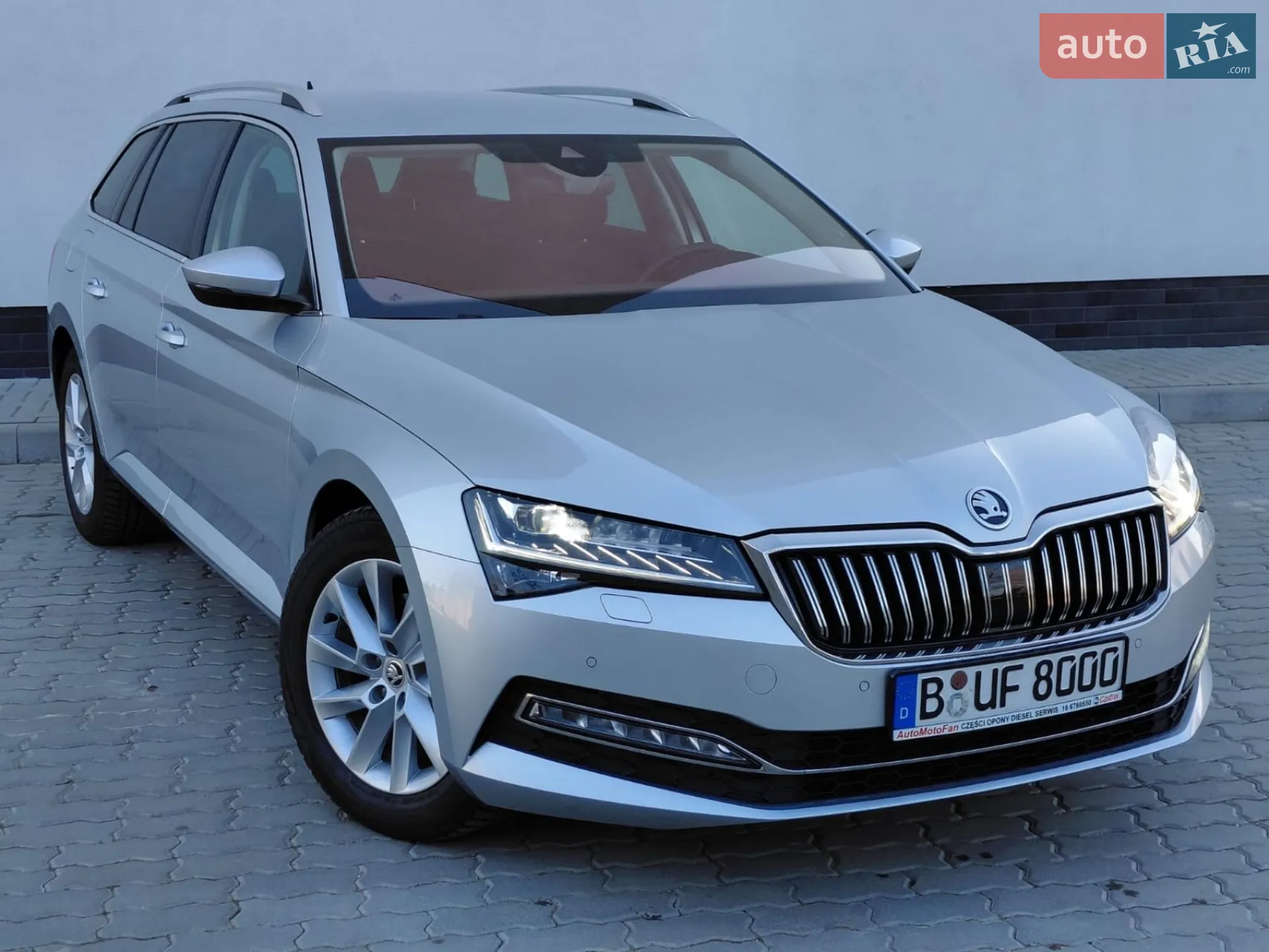 2020 Skoda Superb - мініатюра 2