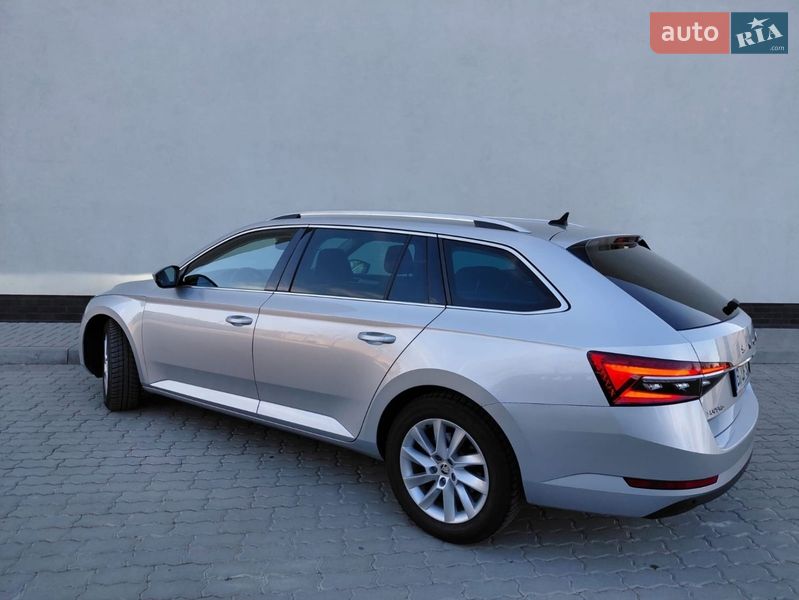 Універсал Skoda Superb 2020 в Трускавці