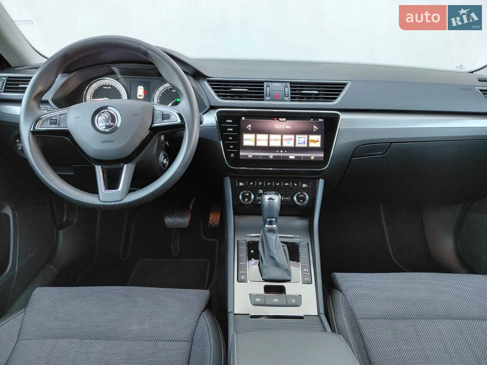 2020 Skoda Superb - мініатюра 7