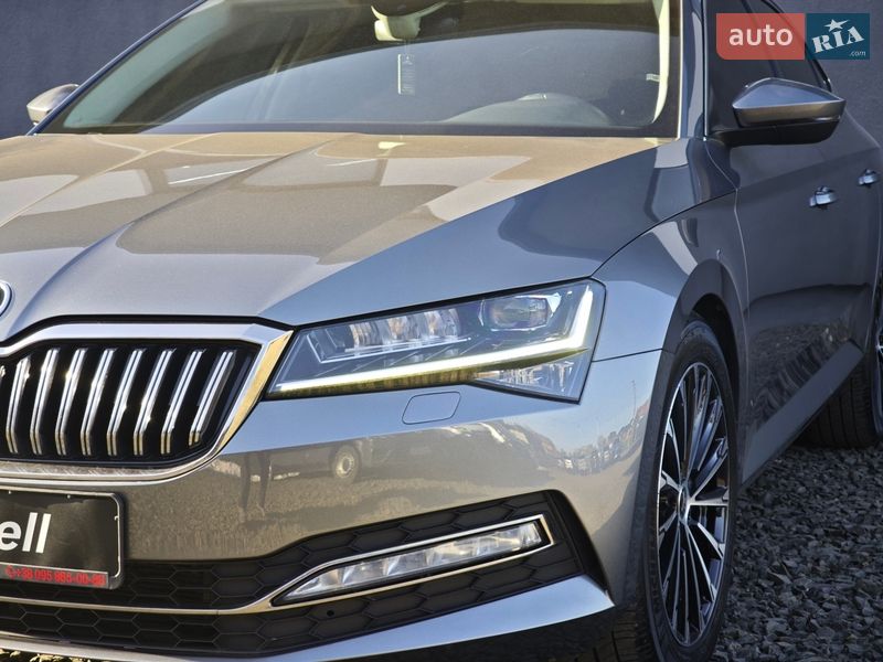 Лифтбек Skoda Superb 2022 в Луцке