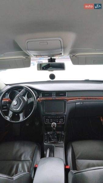 Универсал Skoda Superb 2012 в Барышевке