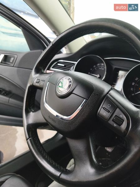 Универсал Skoda Superb 2012 в Барышевке