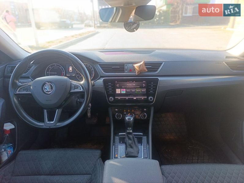 Универсал Skoda Superb 2018 в Киеве