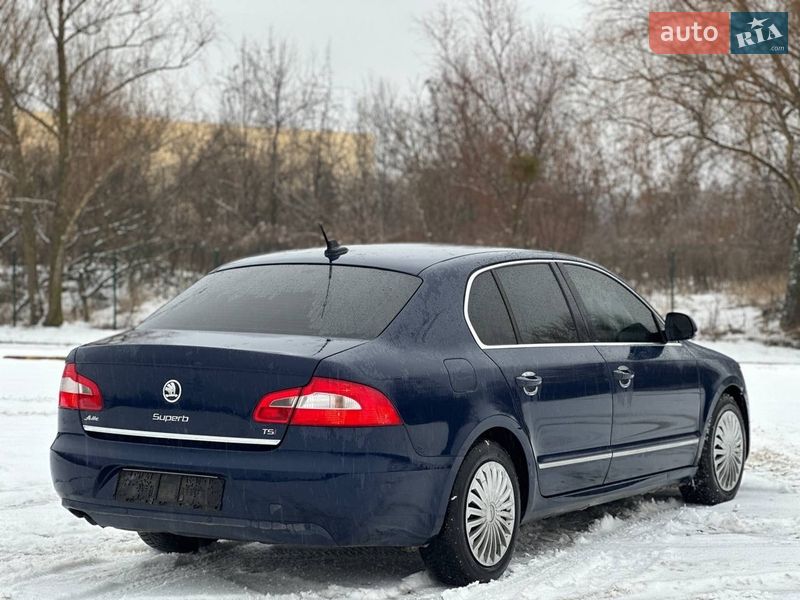 Ліфтбек Skoda Superb 2009 в Києві