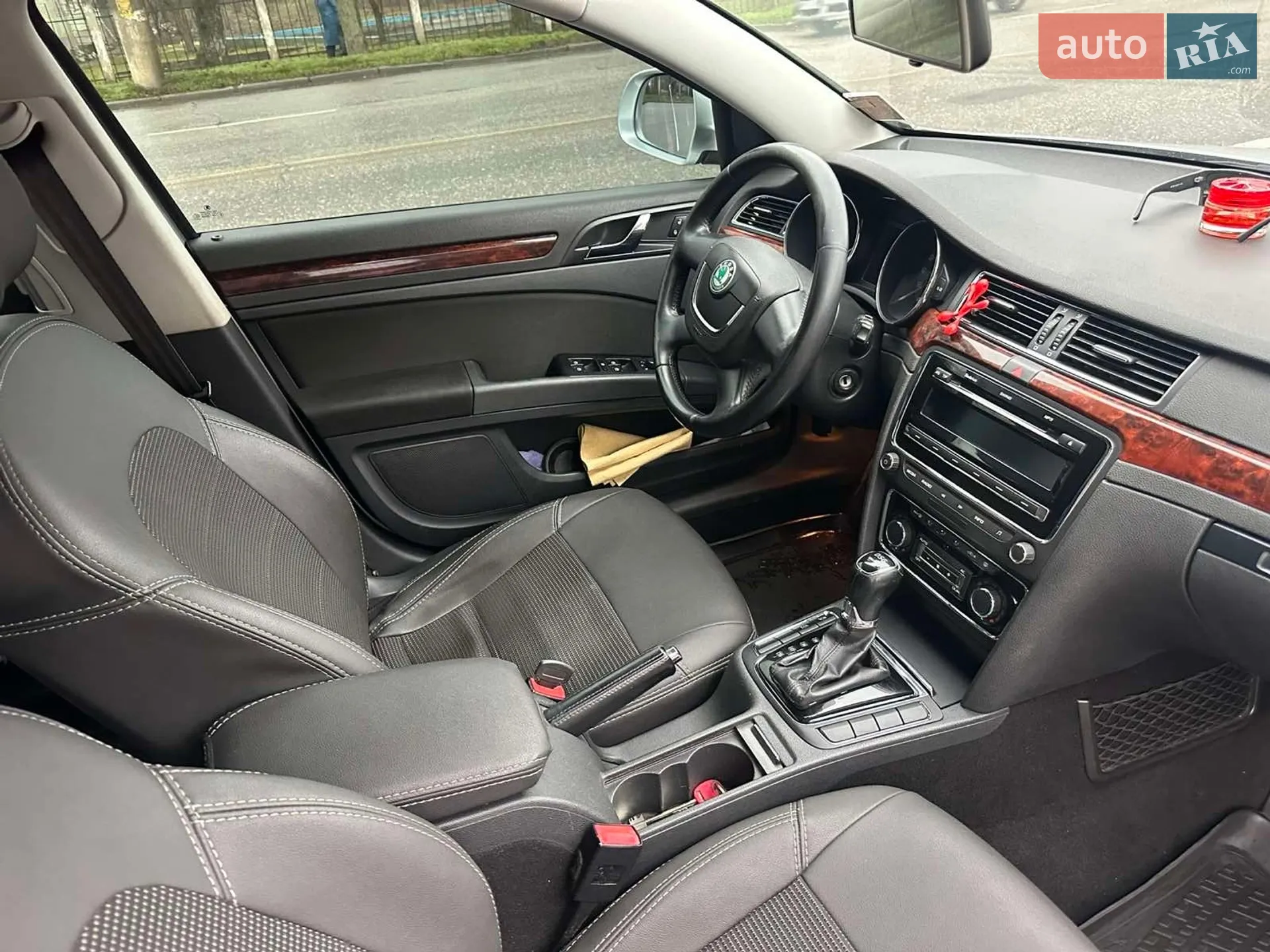 2013 Skoda Superb - мініатюра 3