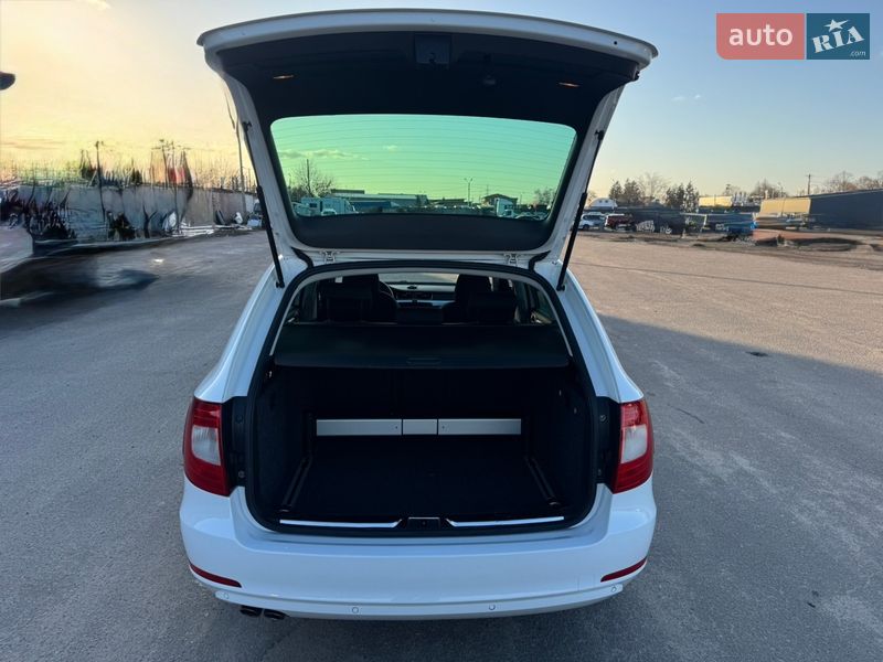 Универсал Skoda Superb 2011 в Белой Церкви