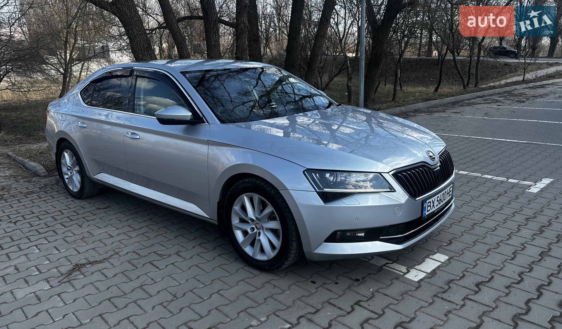 2017 Skoda Superb - мініатюра 3