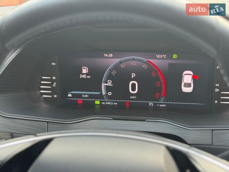 Лифтбек Skoda Superb 2023 в Мукачево