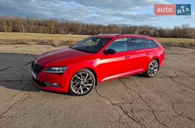 Универсал Skoda Superb 2018 в Тальном