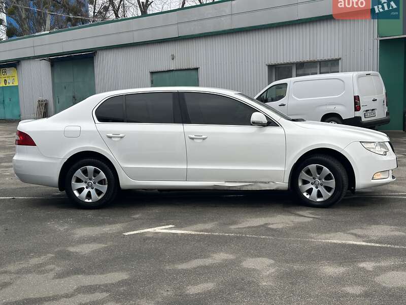 Ліфтбек Skoda Superb 2012 в Києві фото 4 Ліфтбек Skoda Superb 2012 в Києві
