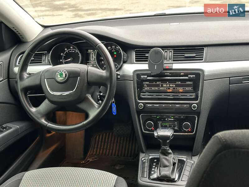 Ліфтбек Skoda Superb 2012 в Києві фото 30 Ліфтбек Skoda Superb 2012 в Києві