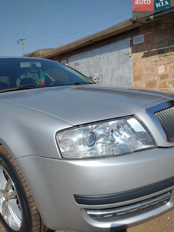 Ліфтбек Skoda Superb 2006 в Кривому Розі