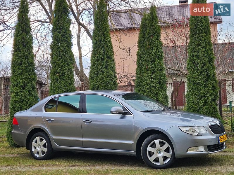 Ліфтбек Skoda Superb 2008 в Бориславі