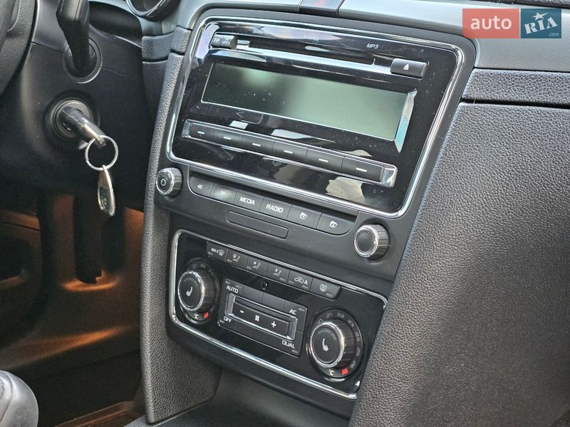 Ліфтбек Skoda Superb 2008 в Бориславі