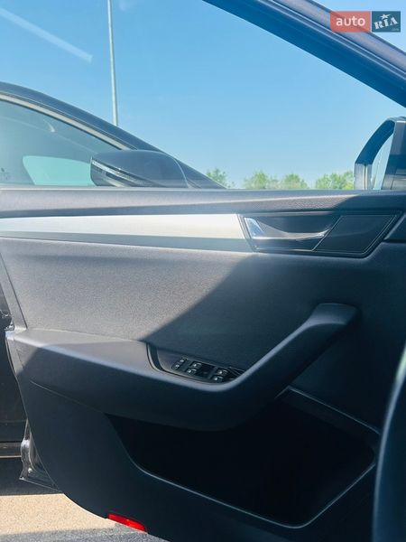 Ліфтбек Skoda Superb 2019 в Львові фото 12 Ліфтбек Skoda Superb 2019 в Львові