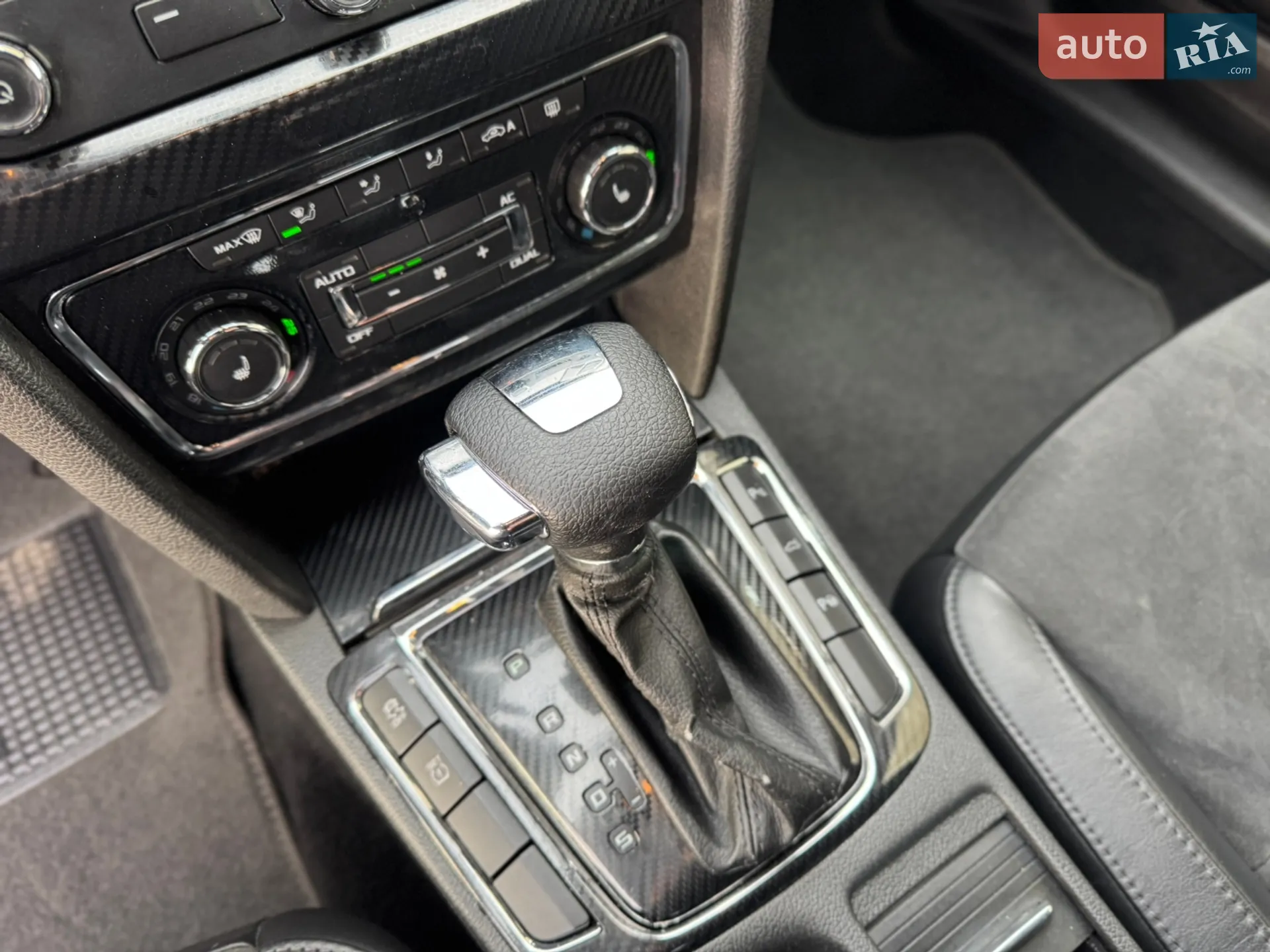 2011 Skoda Superb - мініатюра 34