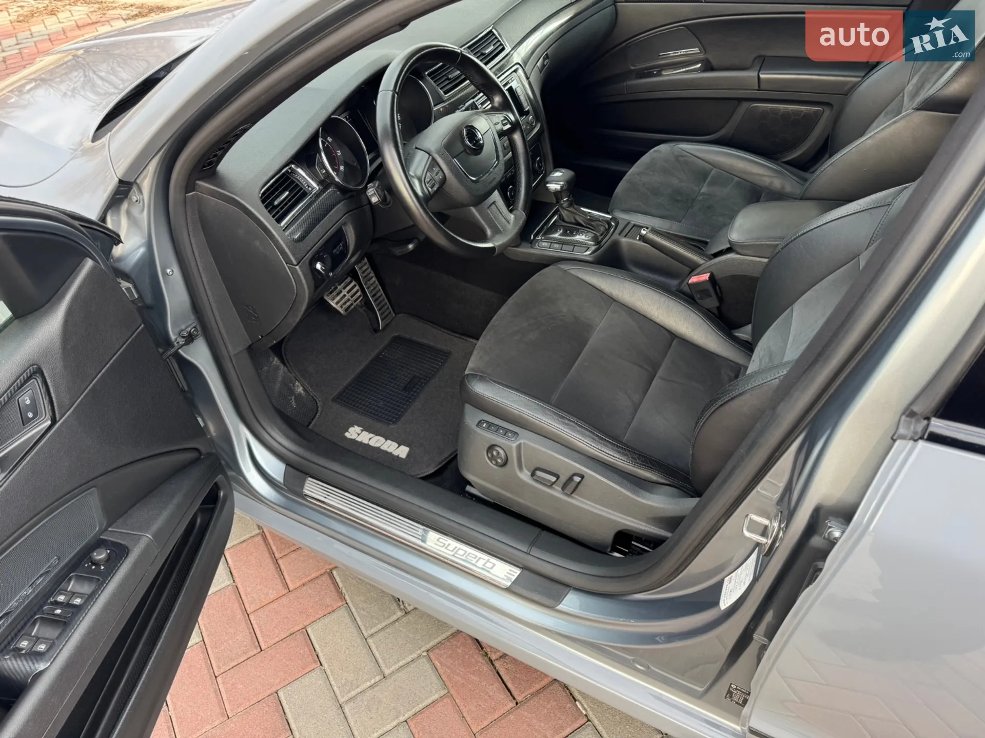 2011 Skoda Superb - мініатюра 39