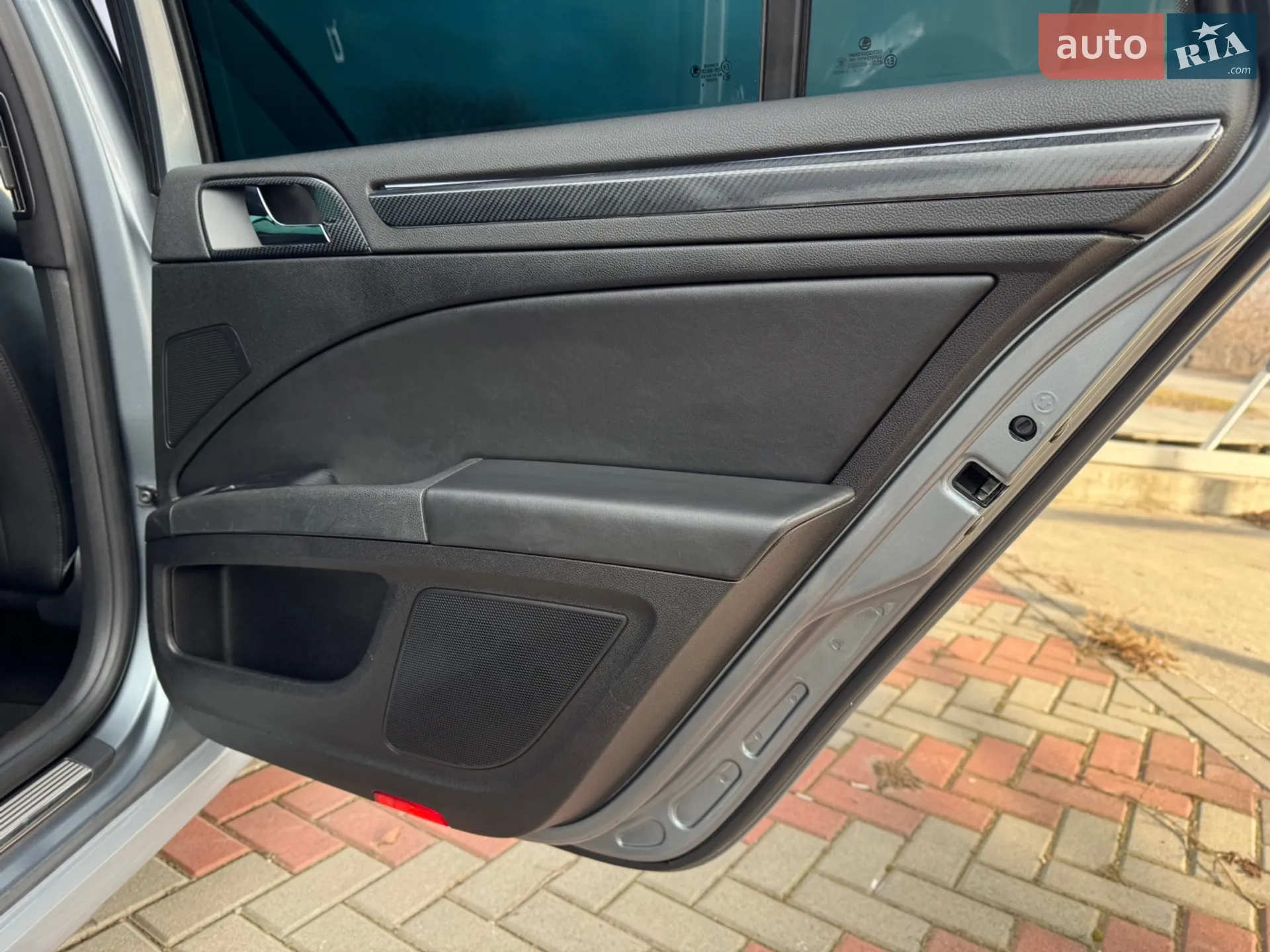 2011 Skoda Superb - мініатюра 54