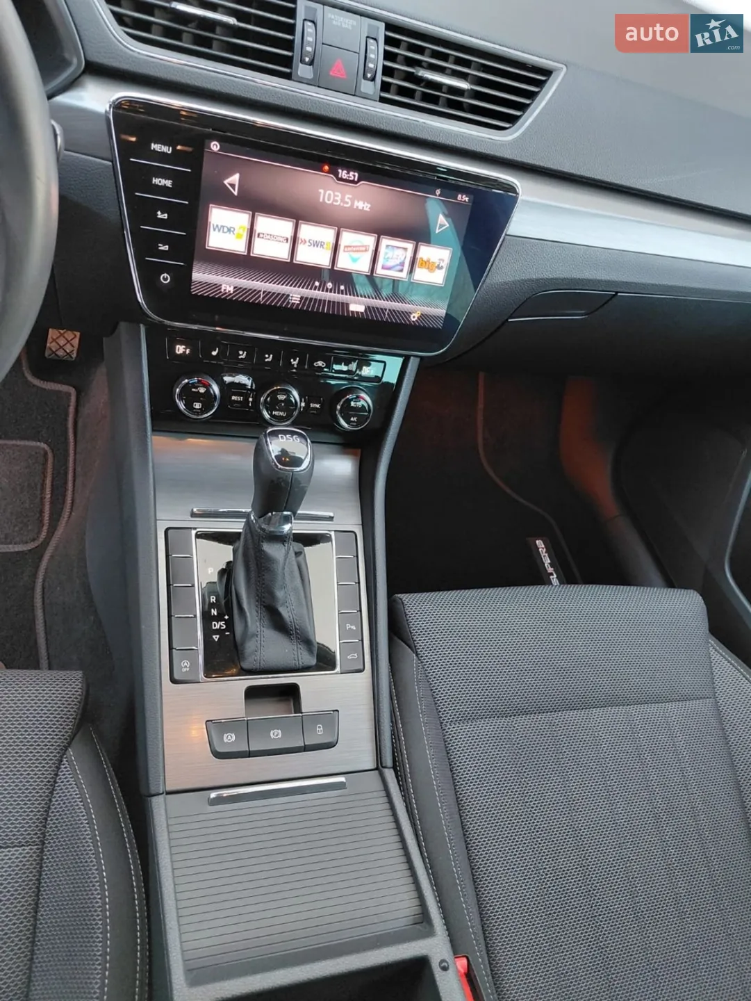 2020 Skoda Superb - мініатюра 11
