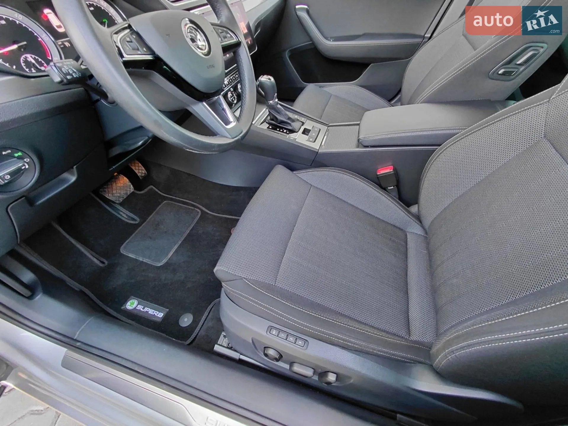 2020 Skoda Superb - мініатюра 6