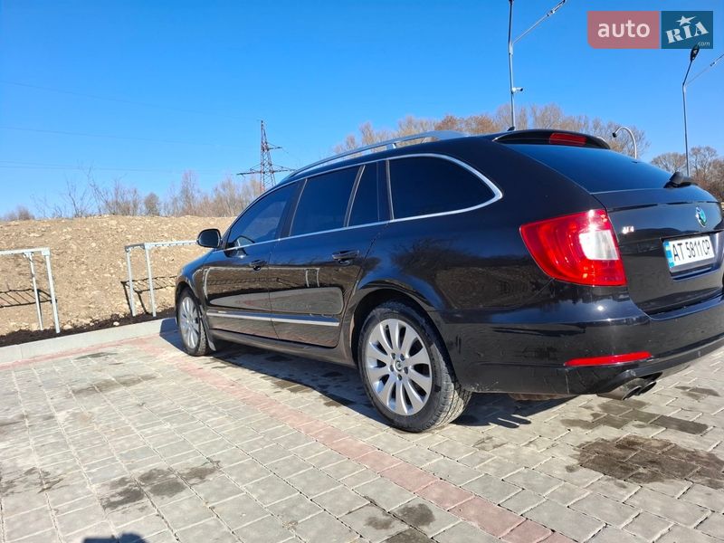 Універсал Skoda Superb 2011 в Івано-Франківську
