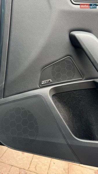 Ліфтбек Skoda Superb 2016 в Стрию