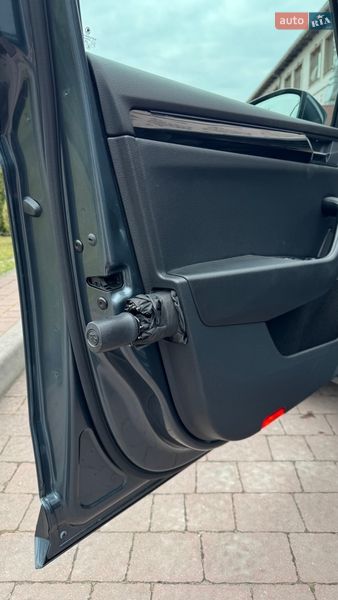 Ліфтбек Skoda Superb 2016 в Стрию