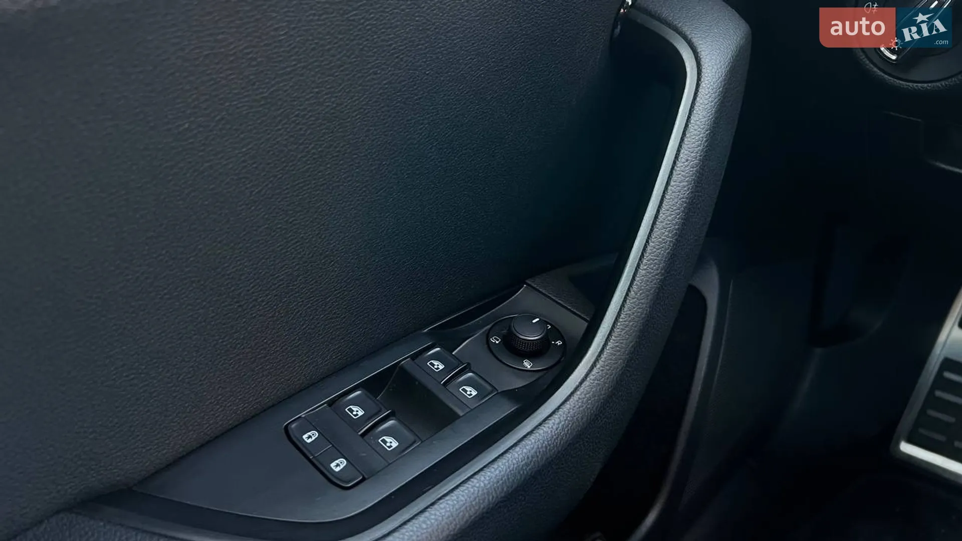 2022 Skoda Superb - мініатюра 21