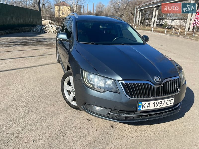 Універсал Skoda Superb 2014 в Києві