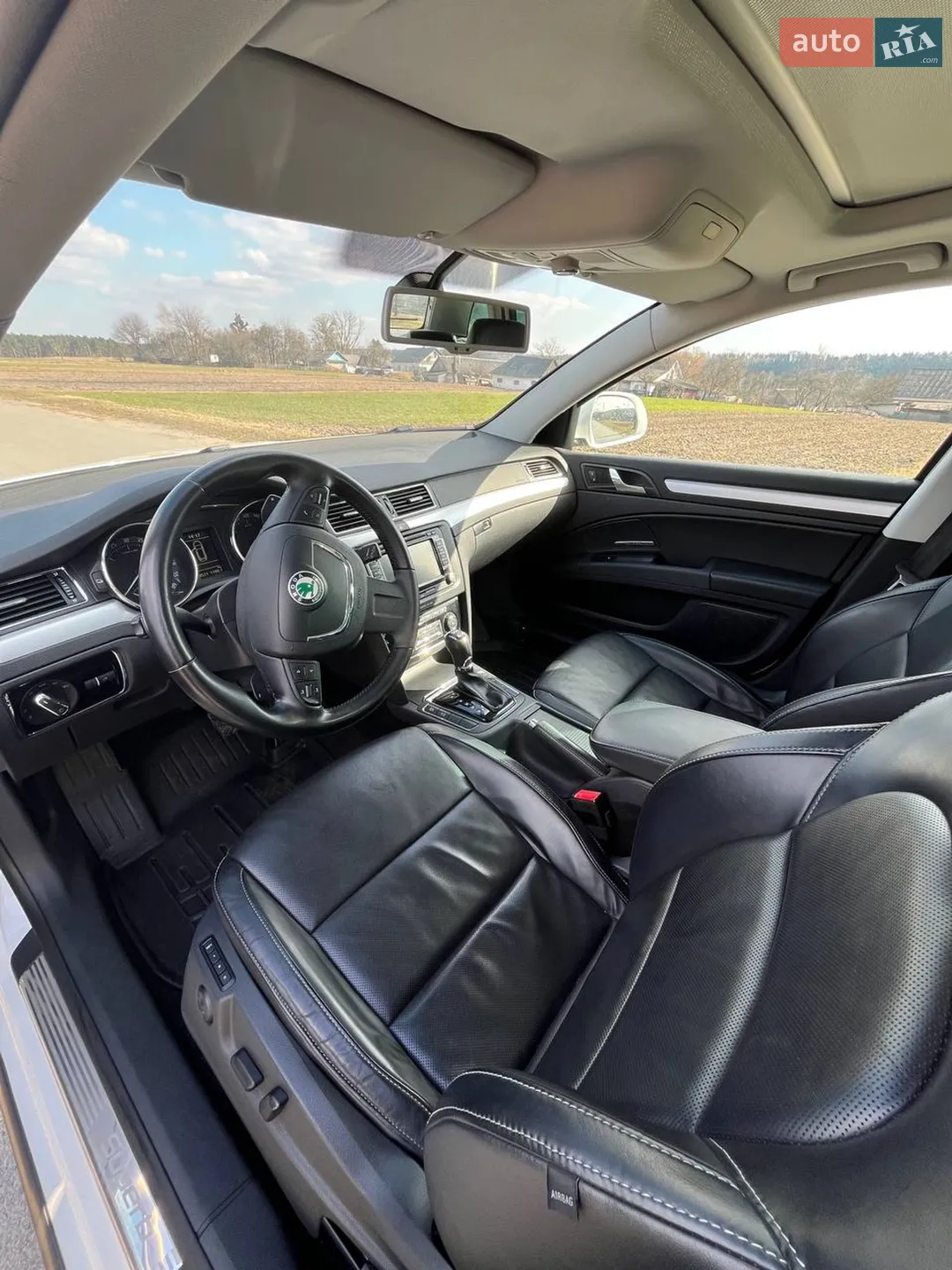 2013 Skoda Superb - мініатюра 2